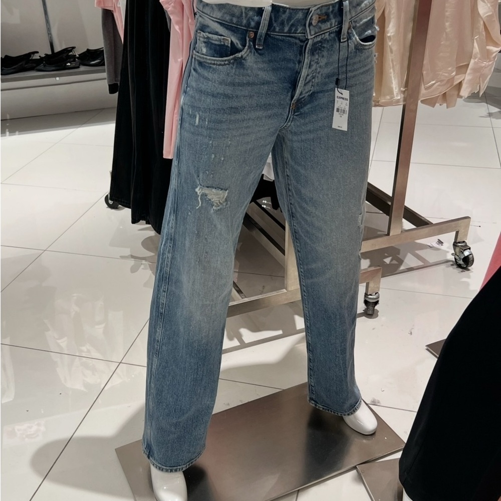 Express Relaxed Straight Low Rise Blue Distressed Jeans 0R